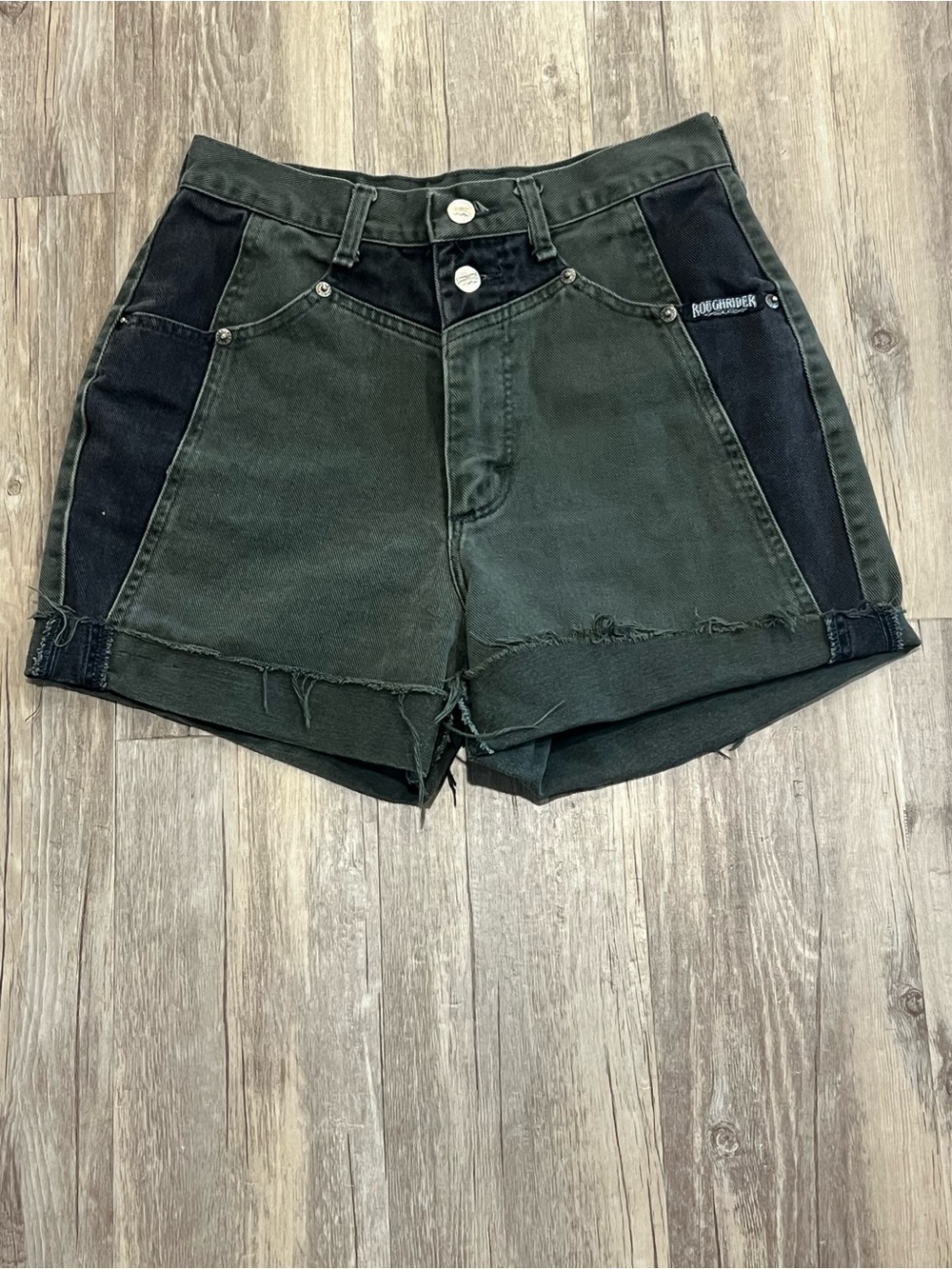 Vintage Roughrider western shorts- size tag says 9/10 but waist is 27